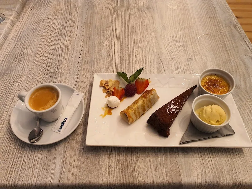 Café Gourmand
